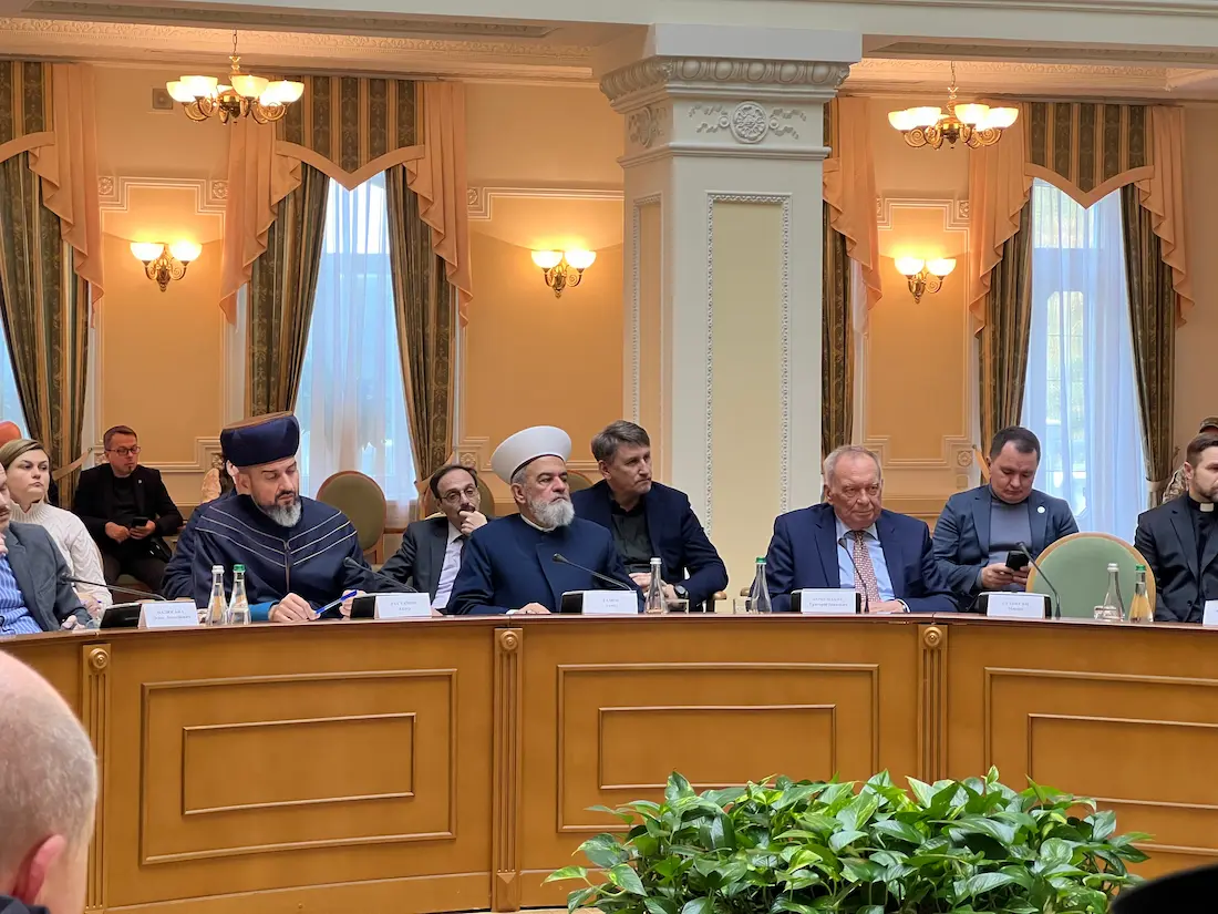Состоялась встреча ВСЦиРО с премьер-министром Денисом Шмыгалем, где присутствовал Верховный муфтий Украины Шейх Ахмед Тамим