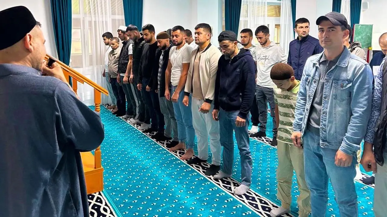 In Lviv, Sumy, and Bortnychi (Kyiv), believers also celebrated Eid al-Adha