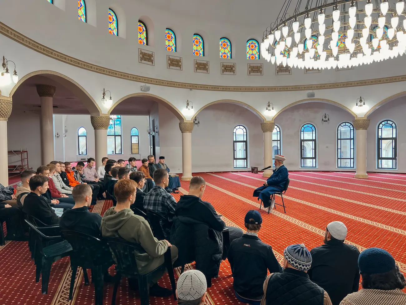 Верховний муфтій України шейх Ахмед Тамім провів лекцію для студентів у стінах соборної мечеті 